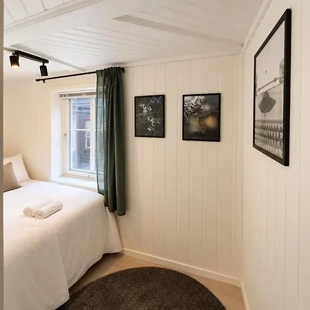 Charming In The Heart Of Bakklandet Apartment